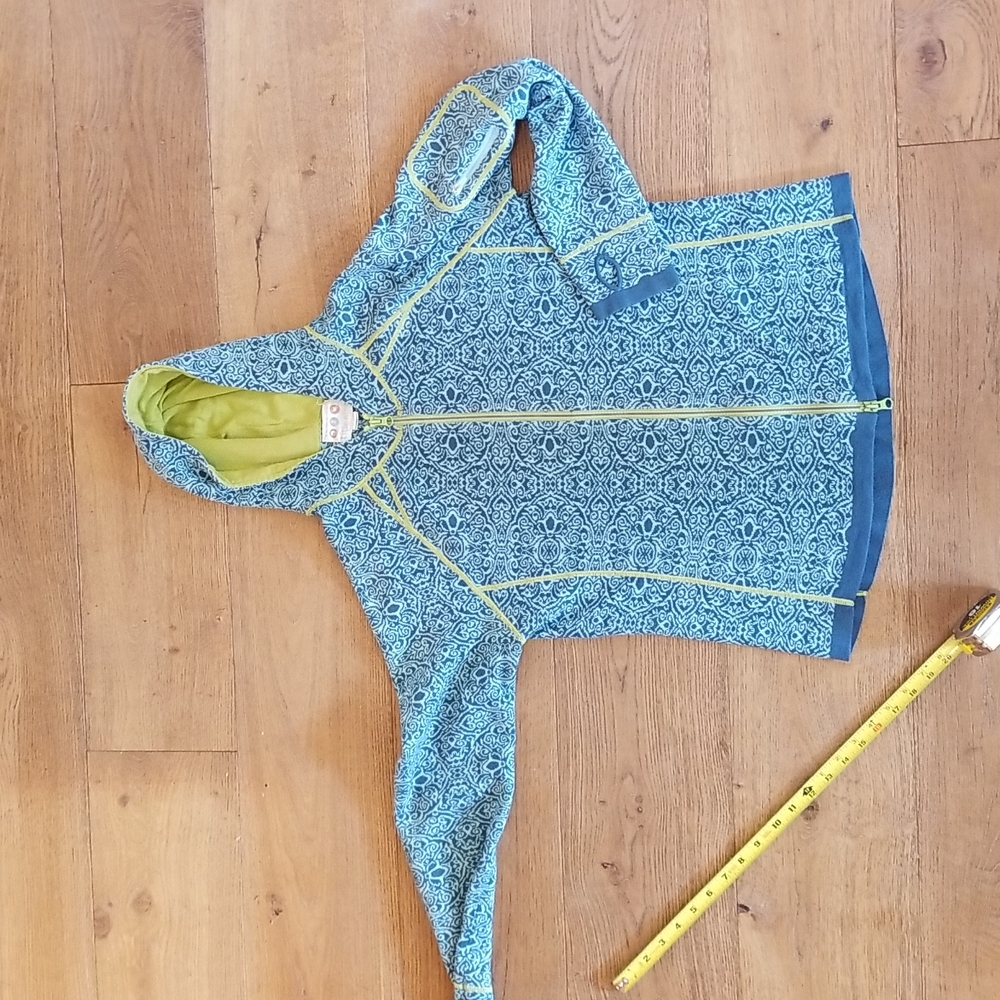 Title Nine Knit Jacket